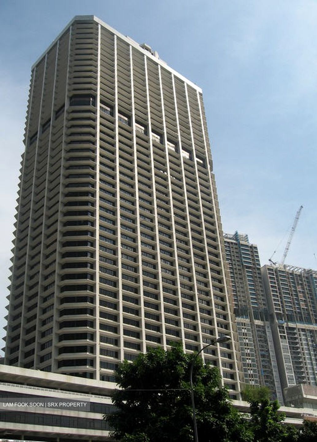 International Plaza (D2), Office #438909061